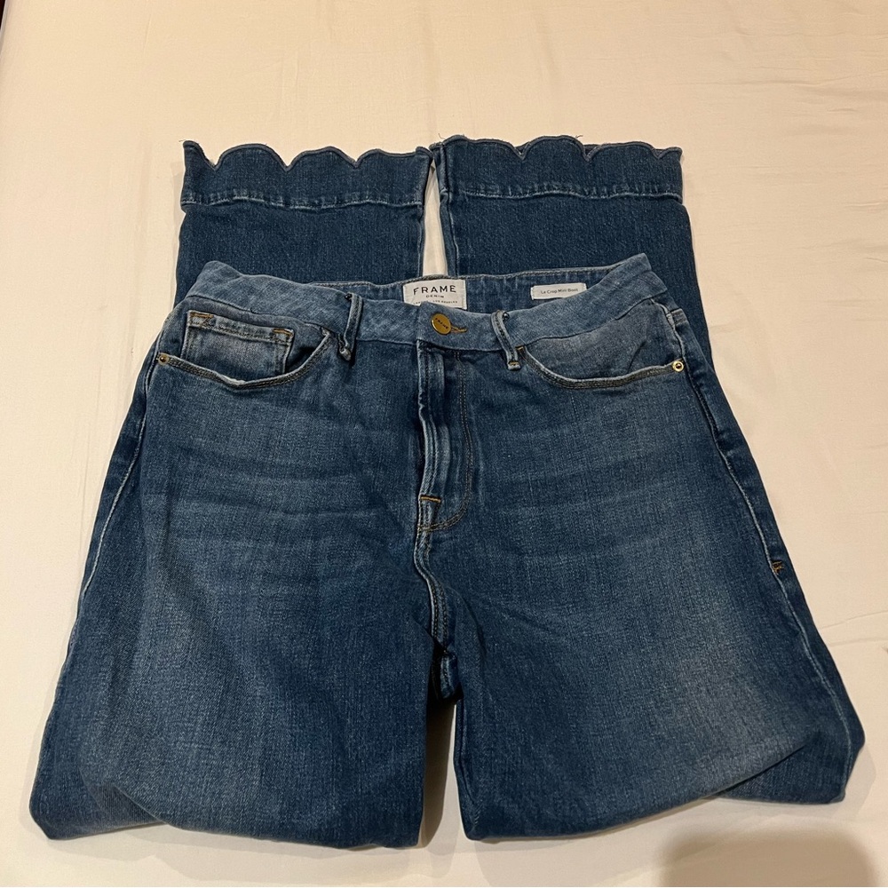 Frame Le Crop Mid-Rise Mini Bootcut Scalloped Hem Jeans Size 31